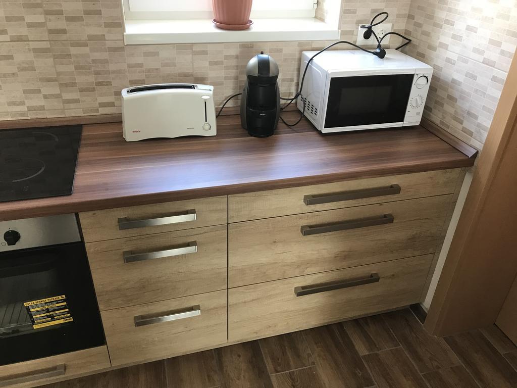 Barand Apartman Егер Екстериор снимка